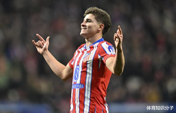 0-4 defeat! La Liga powerhouse Atletico Madrid was beaten into a sieve by Paris Saint-Germain, and Alvarez was doing nothing